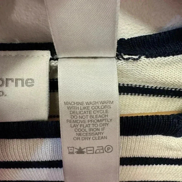 Liz Claiborne pullover crewneck lightweight sweater white and black size small - Picture 4 of 10